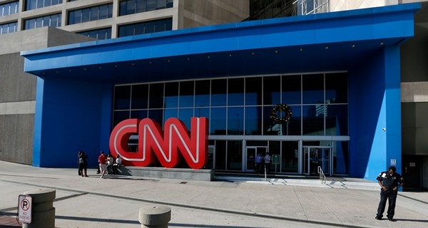 Журналисты уволились из CNN из-за статьи о России