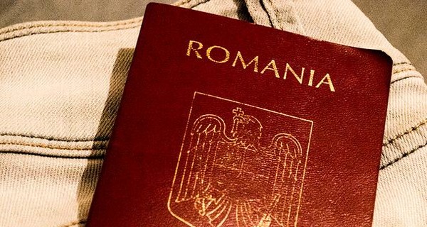 Моя бабушка станет румынкой: как делают бизнес на гражданстве соседней страны