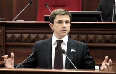 Парламент проголосовал за снятие неприкосновенности с Олеся Довгого