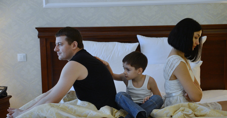 В Украине отцы через суды отсуживают у выросших детей алименты