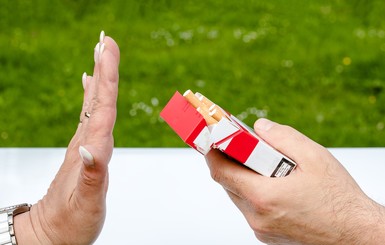 Как украинцам помогают бросить курить онлайн