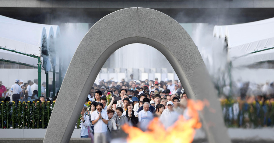 В Японии почтили память жертв Хиросимы