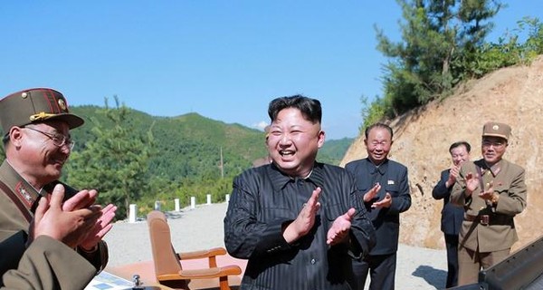Северная Корея угрожает ударить по военной базе США на Гуаме