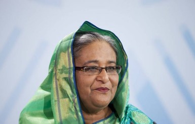 Десять жителей Бангладеш приговорены к смертной казни за покушение на премьера
