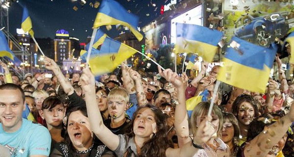Ко Дню Независимости: 8 из 10 украинцев считают себя патриотами