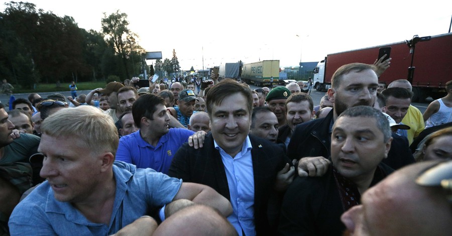 В полиции рассказали о травмах во время прорыва Саакашвили