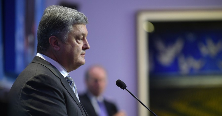 Возврат Крыма и миротворцы на Донбассе: о чем говорил Петр Порошенко на форуме YES