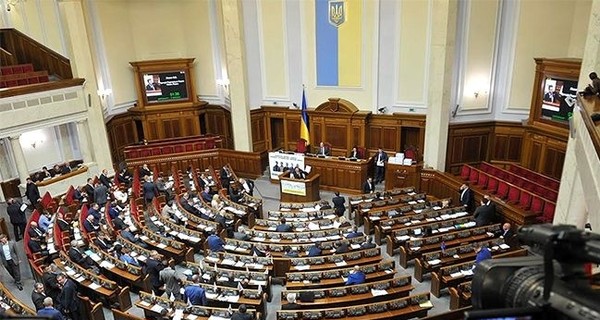 Порошенко предложит Раде два законопроекта по Донбассу 