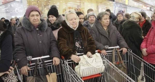 Порошенко утвердил пенсионную реформу: чего ждать пенсионерам