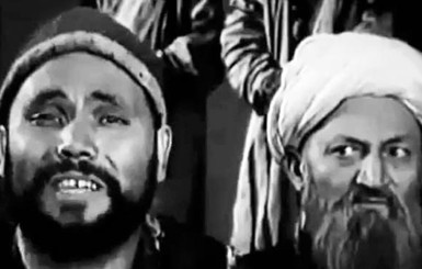 В Таджикистане три актера получили справку, разрешающую носить бороду