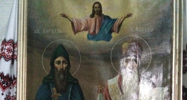 На Тернопольщине чудесным образом самообновились иконы