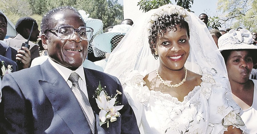 93-летний Мугабе мечтал вечно править Зимбабве, но военные решили иначе