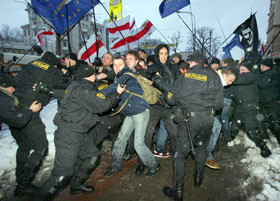 В Минске жестоко разогнали митинг оппозиции 