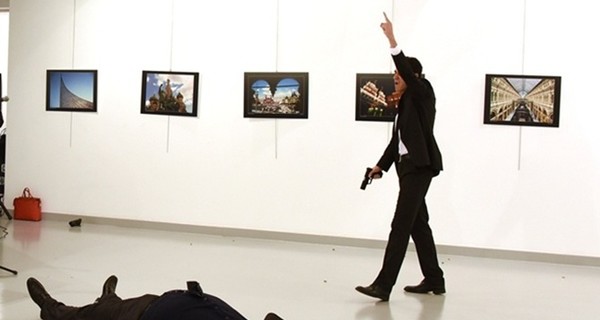 Убийство российского посла: в Турции арестован организатор выставки