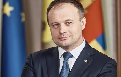 Спикер парламента Молдовы подписал закон против пропаганды вместо президента