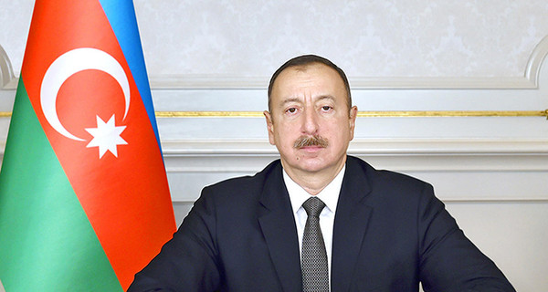 В Азербайджане объявили проведение внеочередных президентских выборов 