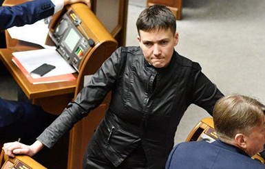 Луценко внес представление в Раду об аресте Савченко