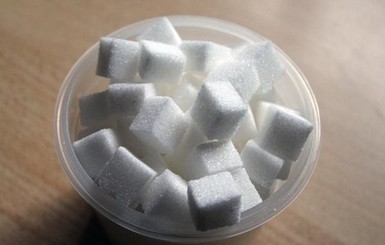 В Украине подешевел сахар
