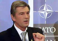 Ющенко назвал дату референдума по НАТО 
