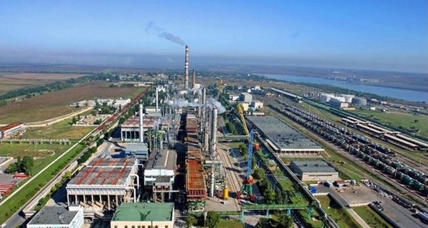 В Одесском припортовом заводе заявили о полной остановке работы