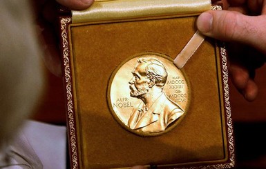 Нобелевскую премию-2018 по литературе вручать не будут