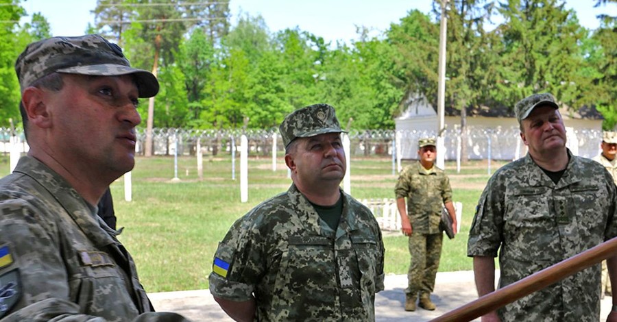 В Украине построят 15 хранилищ для боеприпасов