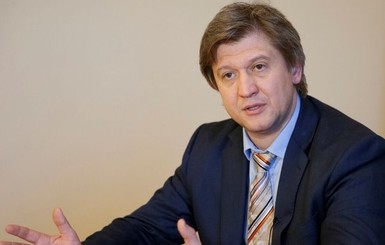 Данилюк шантажирует Украину неполучением денег от МВФ – его надо уволить и посадить! – блогер