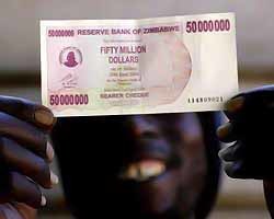 Инфляция в Зимбабве превысила 100000% 