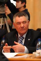 Омельченко внес в список Киевсовета сына 