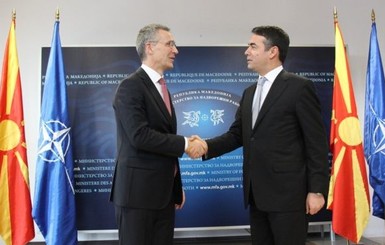 НАТО официально пригласило Македонию в Альянс