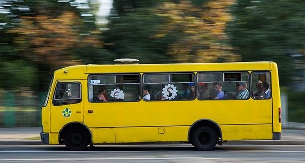 В Киеве полиция освобождала заложников из маршрутки