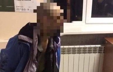 В Киеве суд арестовал мужчину, который бегал за детьми с ножом и молотком