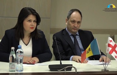 Украина, Молдова и Грузия помогут друг другу вернуть потерянные территории
