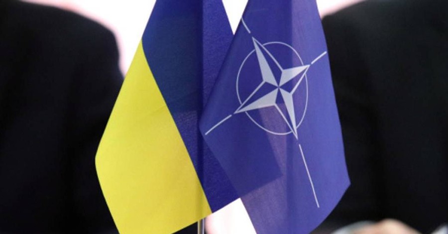 НАТО в Конституции Украины есть. Когда сама Украина будет в НАТО?