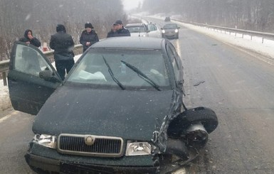Президент Молдовы попал в аварию, а потом поехал на встречу с людьми