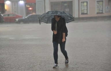 В субботу и воскресенье в Украине местами пройдут дожди