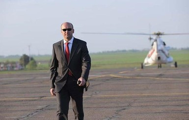 Бышего начальника охраны Александра Лукашенко обвинили во взятке от российской компании