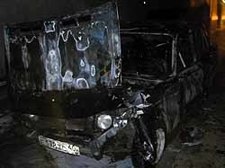 На Луганщине самоубийца поджег себя вместе с машиной 
