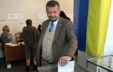 Скандально известный депутат Игорь Мосийчук ушел из Радикальной партии