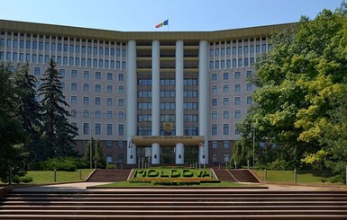 Правительство Молдовы и его глава ушли в отставку