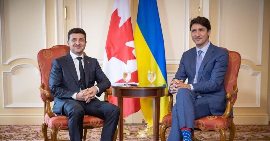 Канада разрешила Украине покупать свое оружие