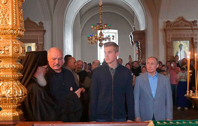Лукашенко взял 14-летнего сына на встречу с Путиным