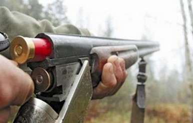 Пьяный прокурор устроил стрельбу в Киевской области