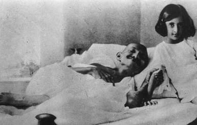 Неизвестные похитили прах Махатмы Ганди