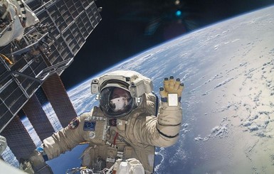 Астронавты МКС вышли в открытый космос