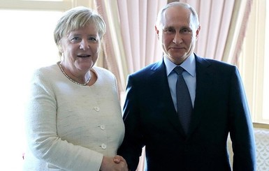 Меркель и Путин созвонились второй раз за месяц, чтобы обсудить Украину