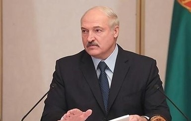 Лукашенко выразил соболезнования Зеленскому по случаю пожара в Одессе