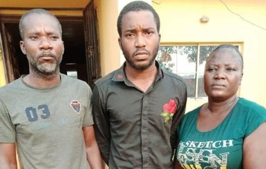В Нигерии парень убил свою девушку и накормил мать ее сердцем