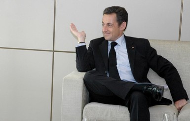 Экс-президента Франции Саркози будут судить из-за коррупции