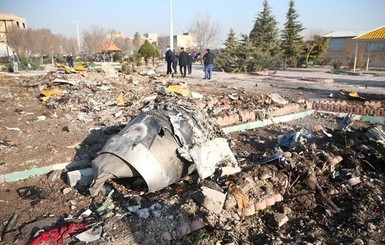 В Офисе генпрокурора намекнули Луценко, что не нуждаются в советах насчет авиакатастрофы в Тегеране